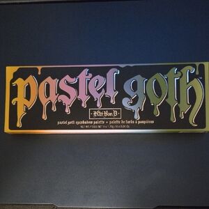 Kat Von D Limited Edition Pastel Goth Eyeshadow Palette Rare Collectible